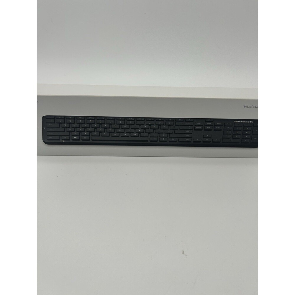 Microsoft Clavier Model 1898 Wireless Keyboard Open Box No Batteries Included